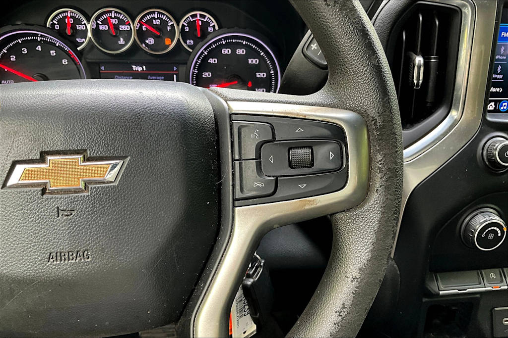 Thumbnail: 2020 Chevrolet Silverado 1500 - 25