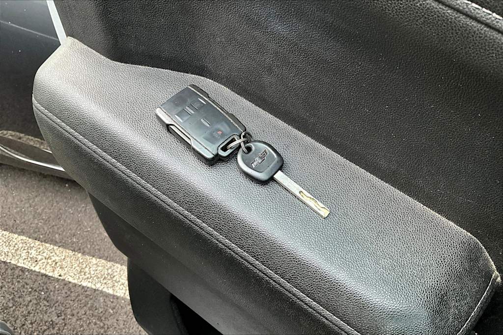 Thumbnail: 2020 Chevrolet Silverado 1500 - 20