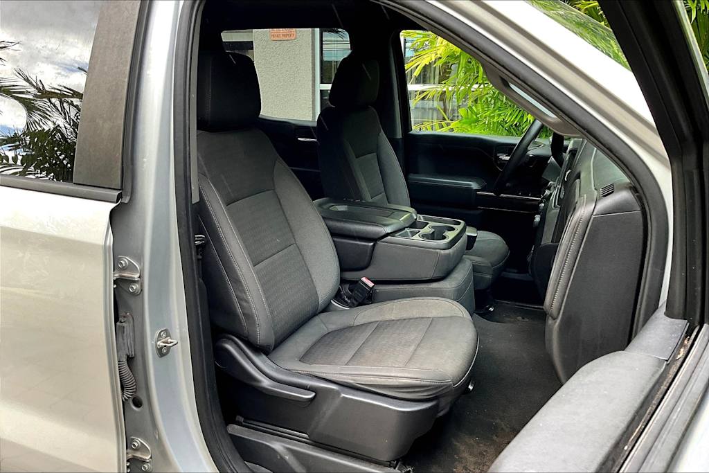 Thumbnail: 2020 Chevrolet Silverado 1500 - 12