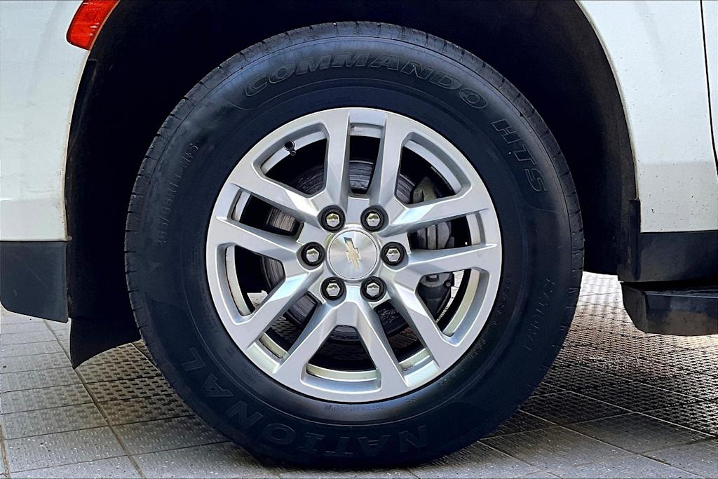 Thumbnail: 2021 Chevrolet Suburban - 8