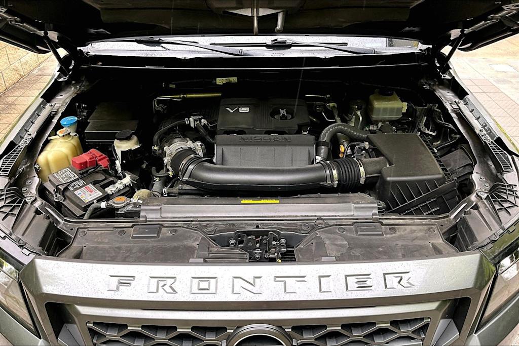 Thumbnail: 2022 Nissan Frontier - 9