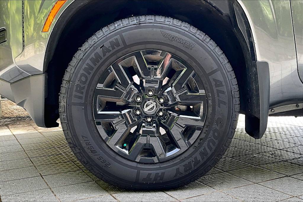 Thumbnail: 2022 Nissan Frontier - 8
