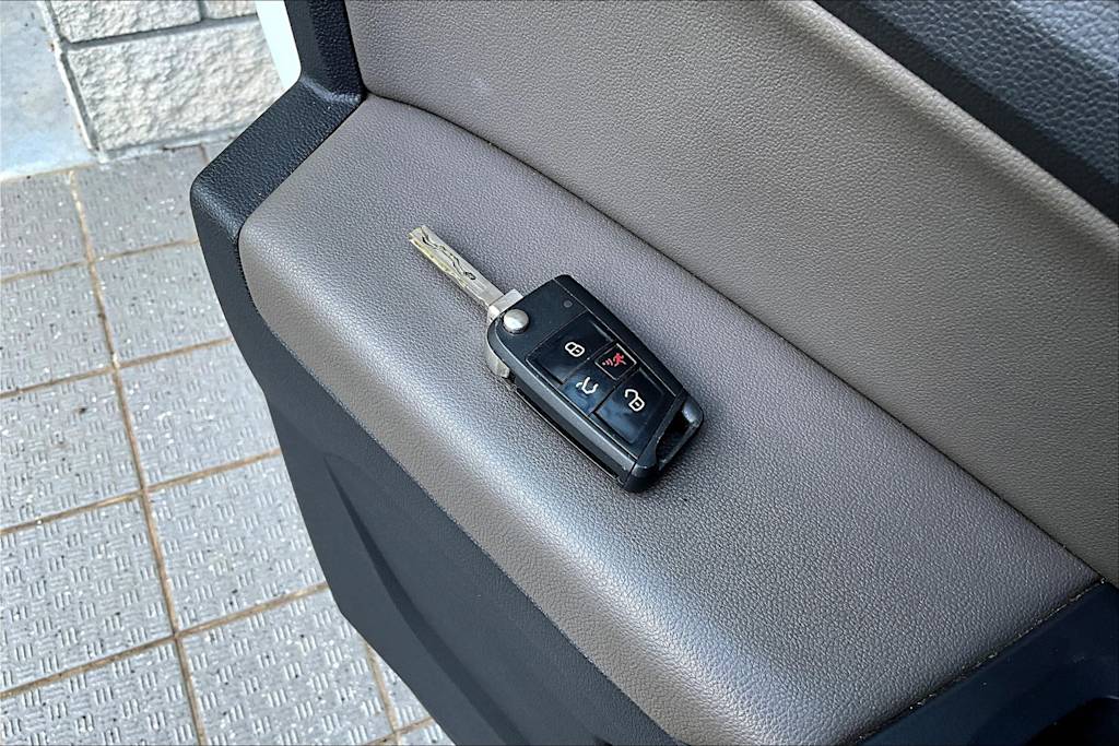 Thumbnail: 2021 Volkswagen Atlas - 20