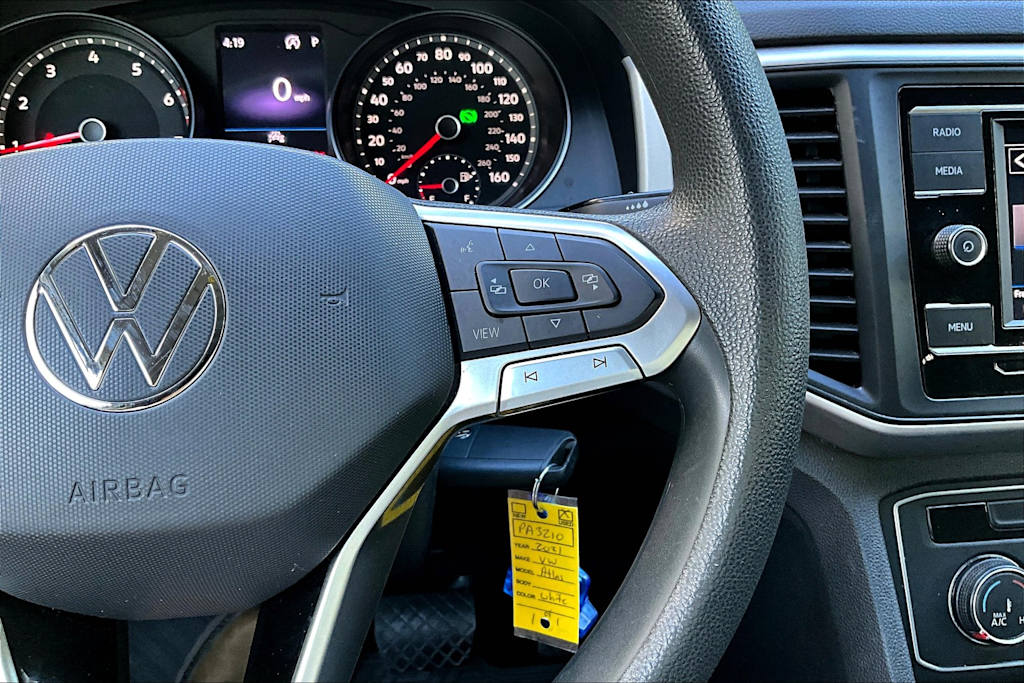 Thumbnail: 2021 Volkswagen Atlas - 26