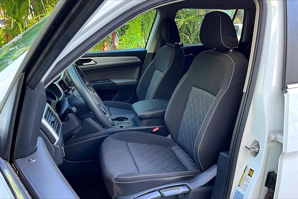 Thumbnail: 2021 Volkswagen Atlas - 11