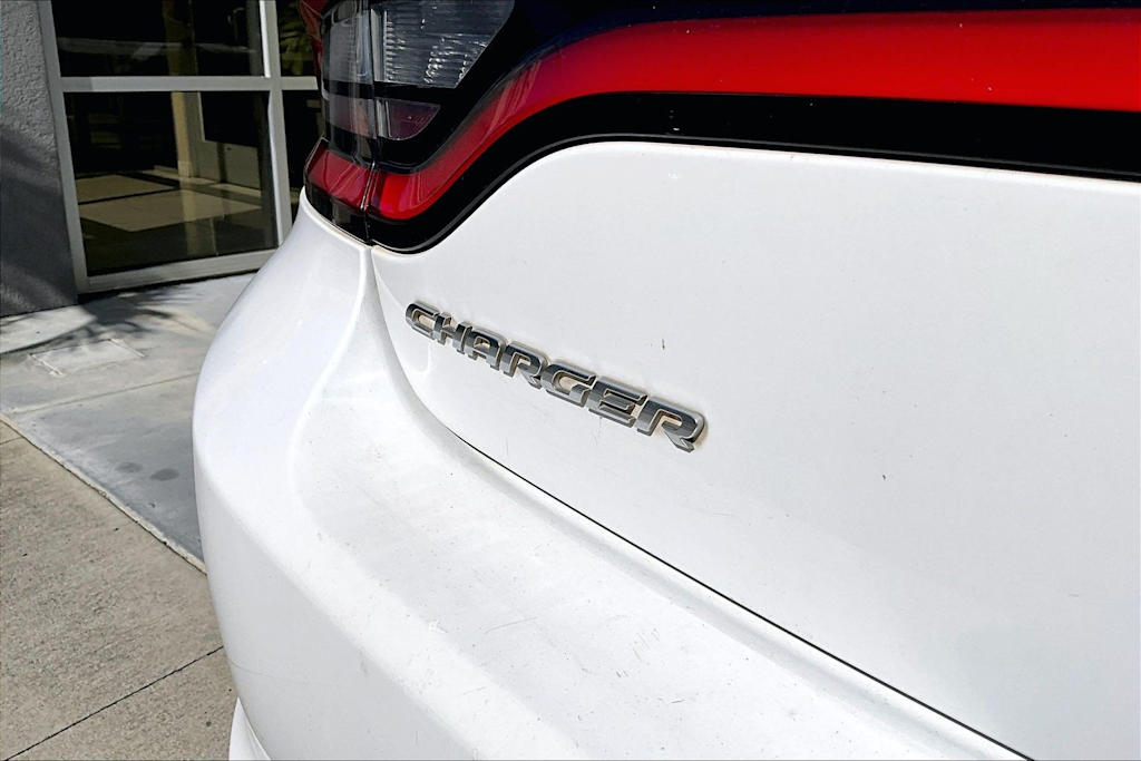 Thumbnail: 2016 Dodge Charger - 7