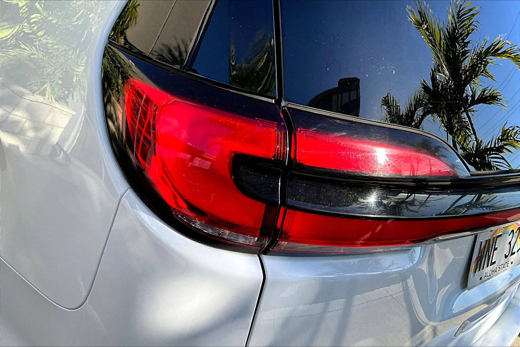 Thumbnail: 2022 Chrysler Pacifica - 32