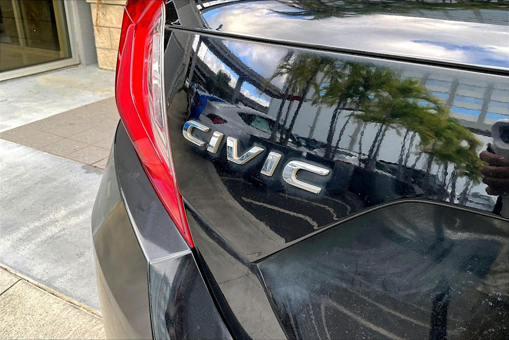 Thumbnail: 2018 Honda Civic - 21