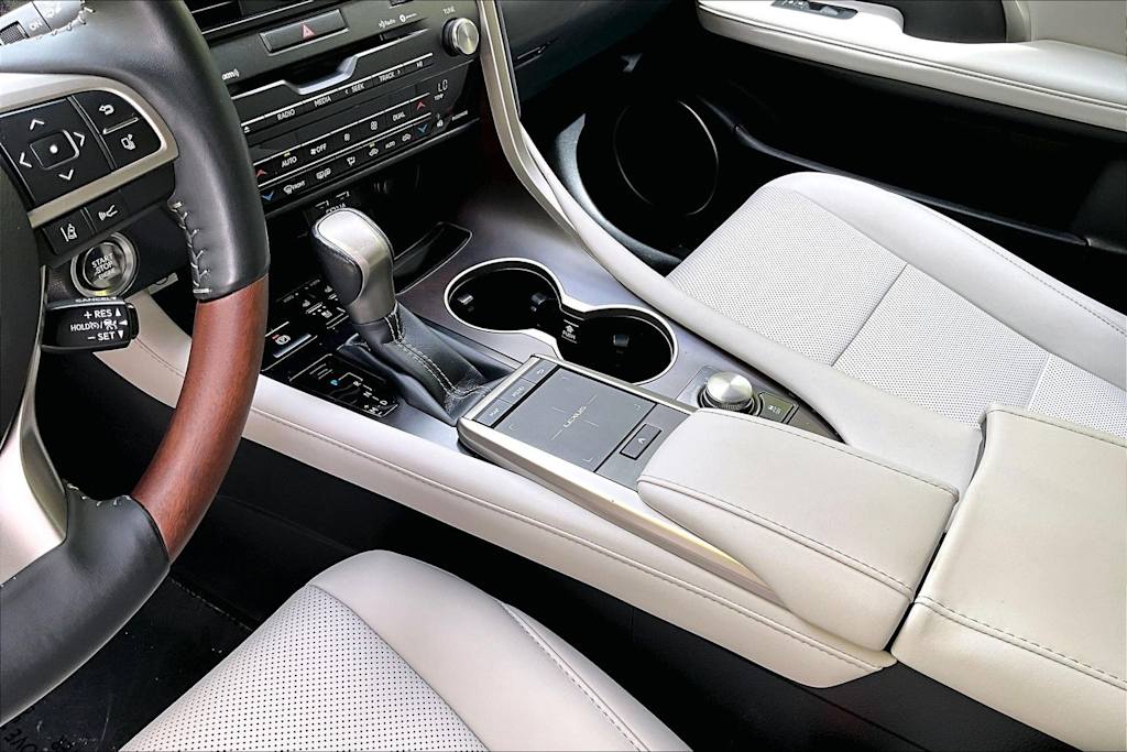 Thumbnail: 2021 Lexus RX - 17