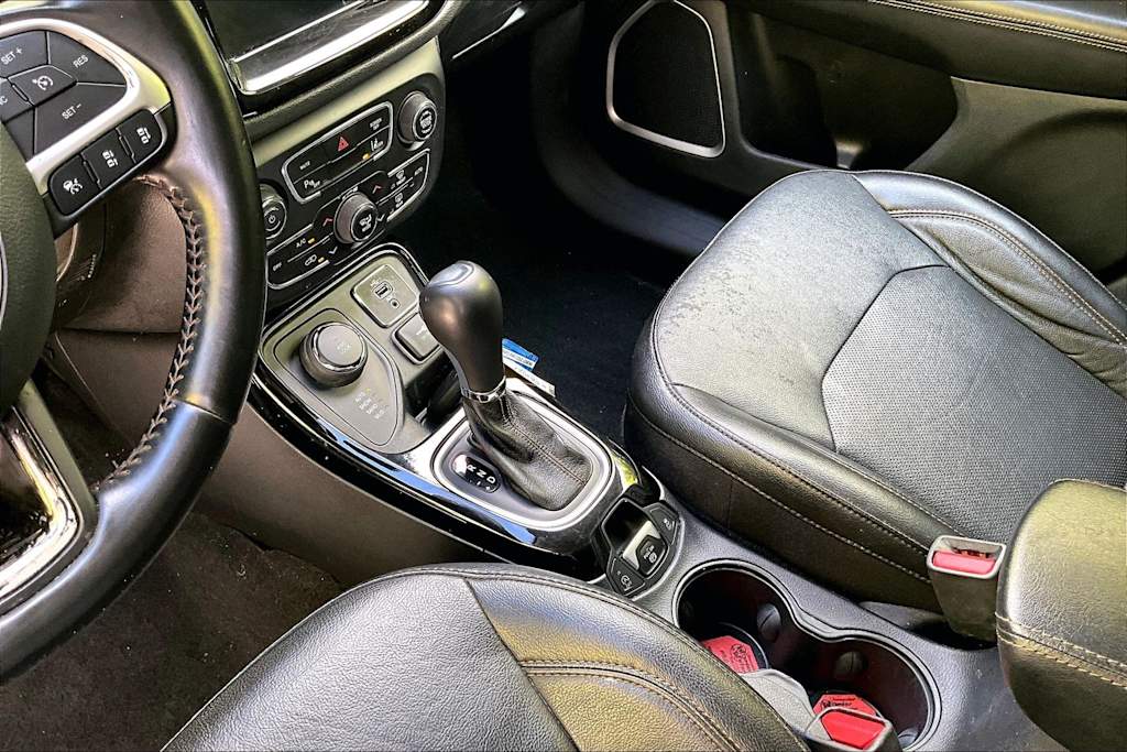Thumbnail: 2021 Jeep Compass - 17