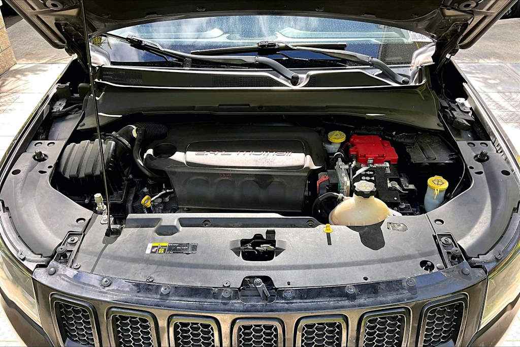 Thumbnail: 2021 Jeep Compass - 9