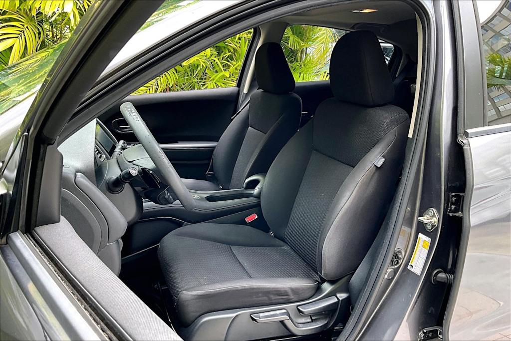 Thumbnail: 2018 Honda HR-V - 11