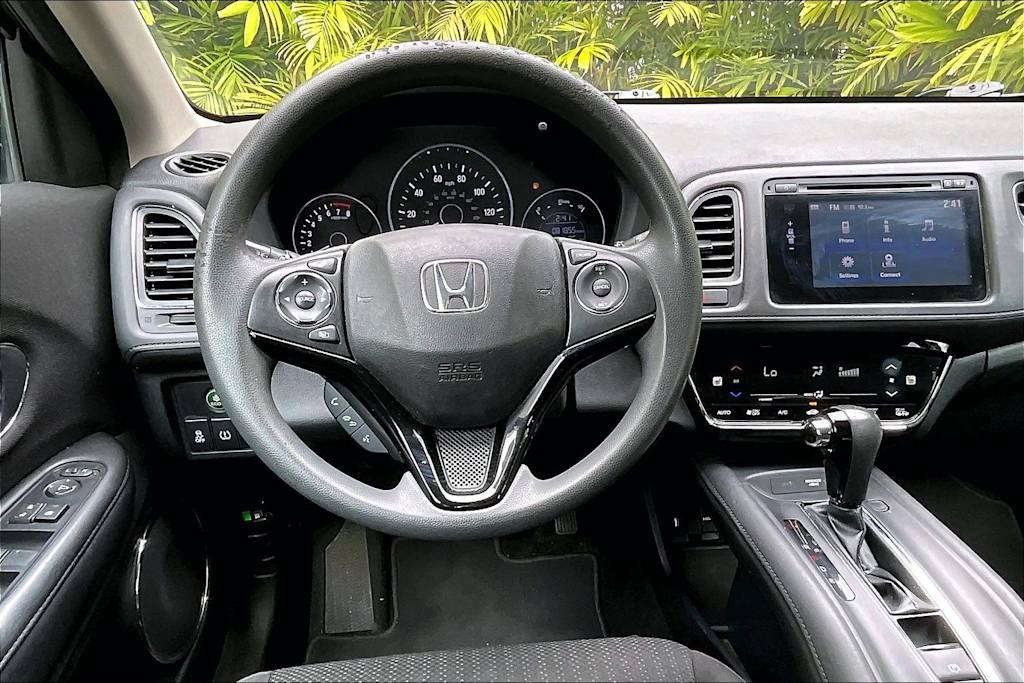 Thumbnail: 2018 Honda HR-V - 14