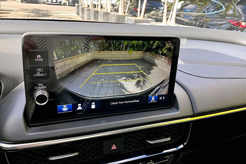 Thumbnail: 2025 Acura ADX - 26