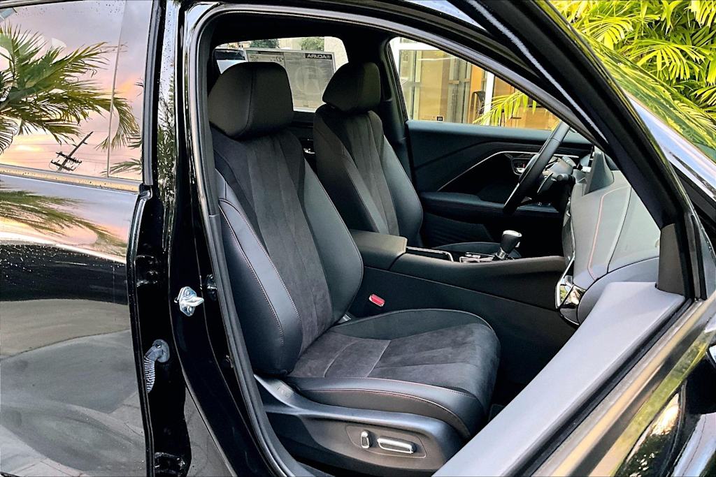 Thumbnail: 2025 Acura ADX - 12