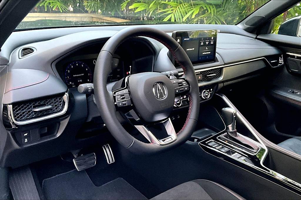 Thumbnail: 2025 Acura ADX - 2