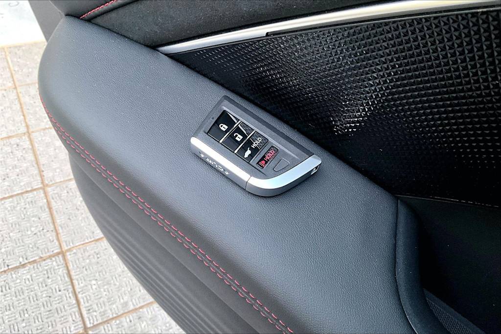 Thumbnail: 2025 Acura ADX - 7