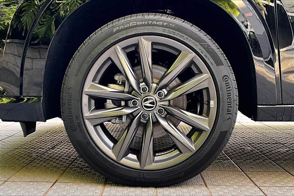 Thumbnail: 2025 Acura ADX - 8