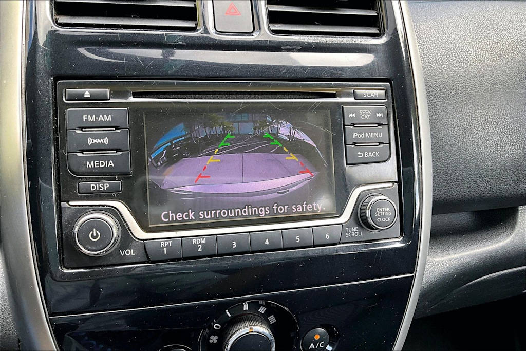 Thumbnail: 2018 Nissan Versa Note - 16