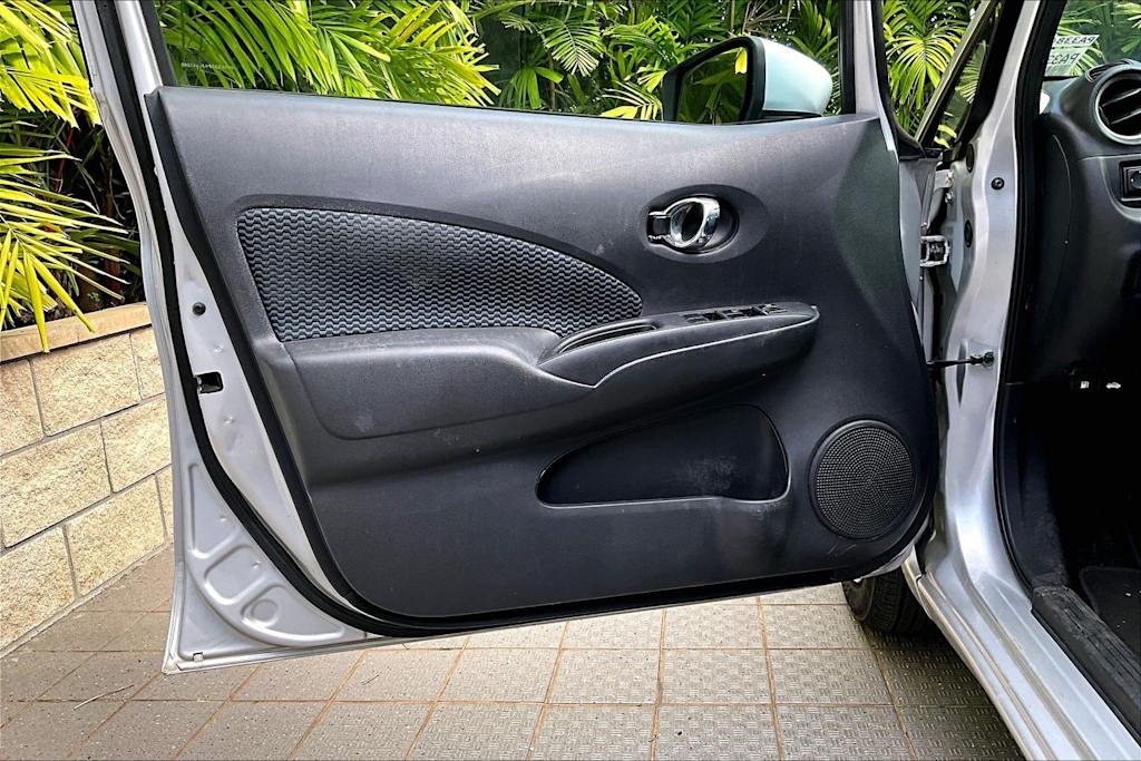 Thumbnail: 2018 Nissan Versa Note - 27