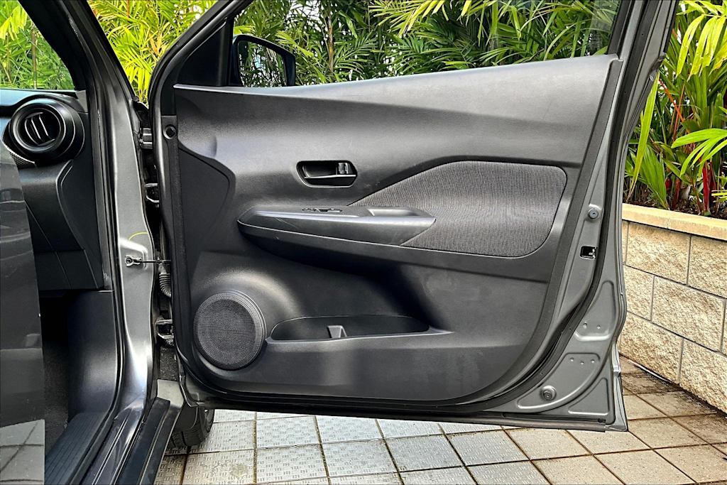 Thumbnail: 2019 Nissan Kicks - 31
