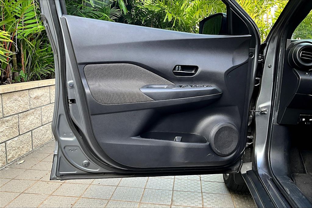 Thumbnail: 2019 Nissan Kicks - 30