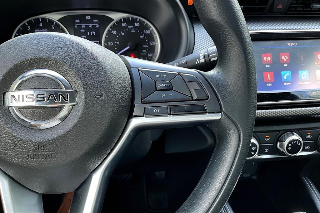 Thumbnail: 2019 Nissan Kicks - 29