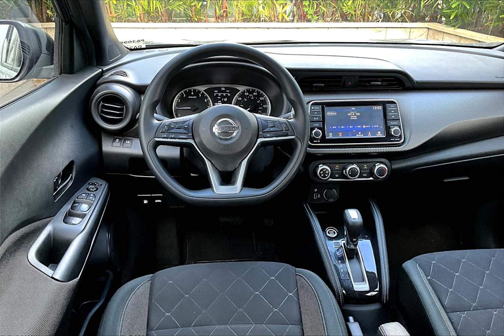 Thumbnail: 2019 Nissan Kicks - 14