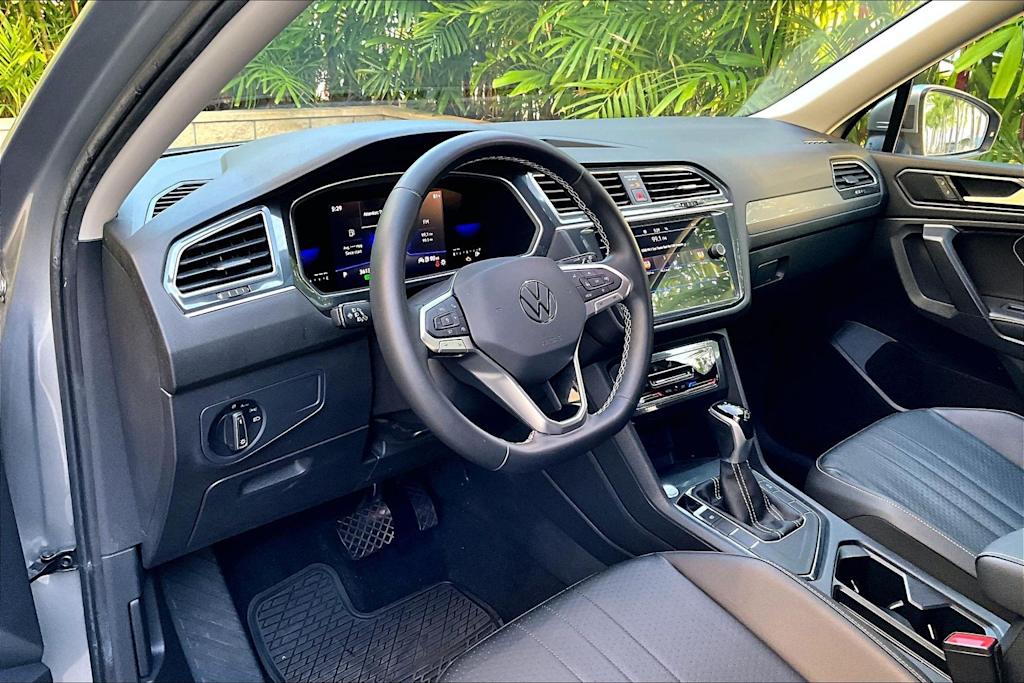 Thumbnail: 2022 Volkswagen Tiguan - 2