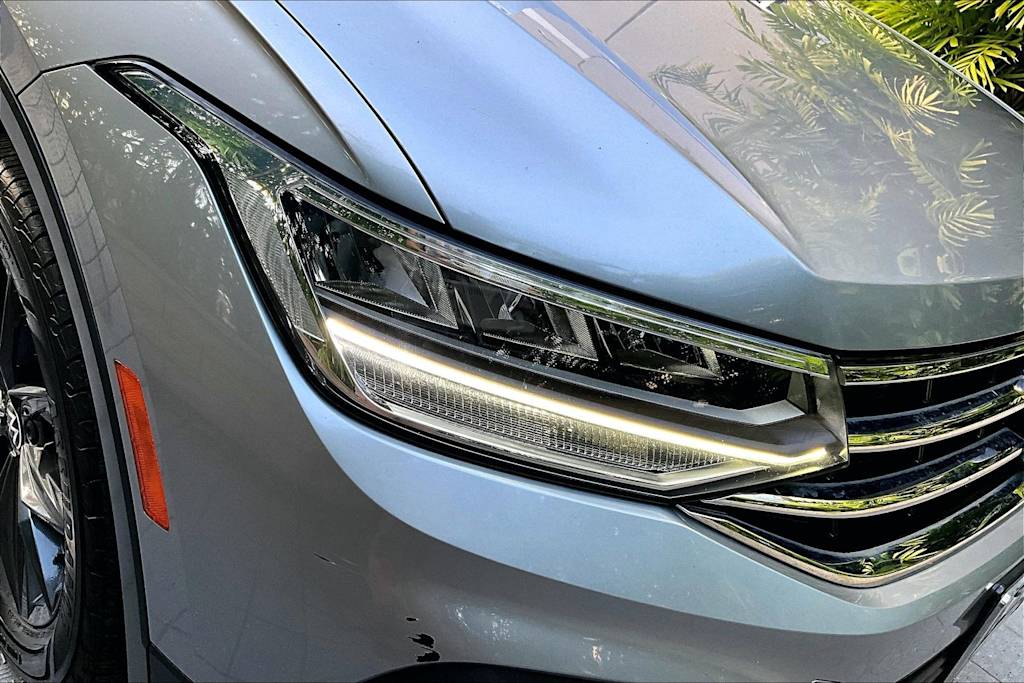 Thumbnail: 2022 Volkswagen Tiguan - 31