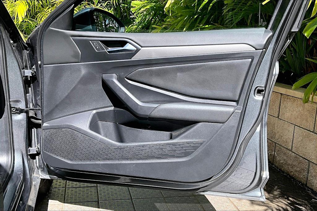 Thumbnail: 2019 Volkswagen Jetta - 29