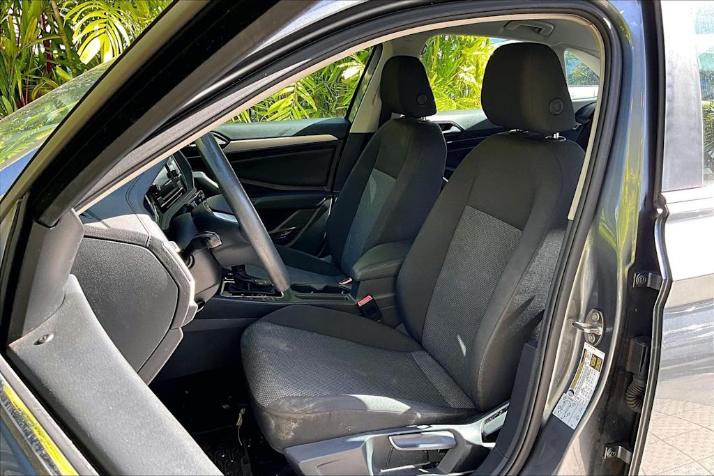 Thumbnail: 2019 Volkswagen Jetta - 11