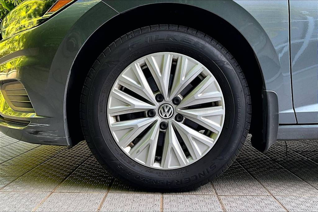 Thumbnail: 2019 Volkswagen Jetta - 8