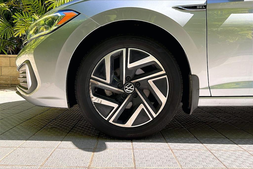Thumbnail: 2022 Volkswagen Jetta - 8