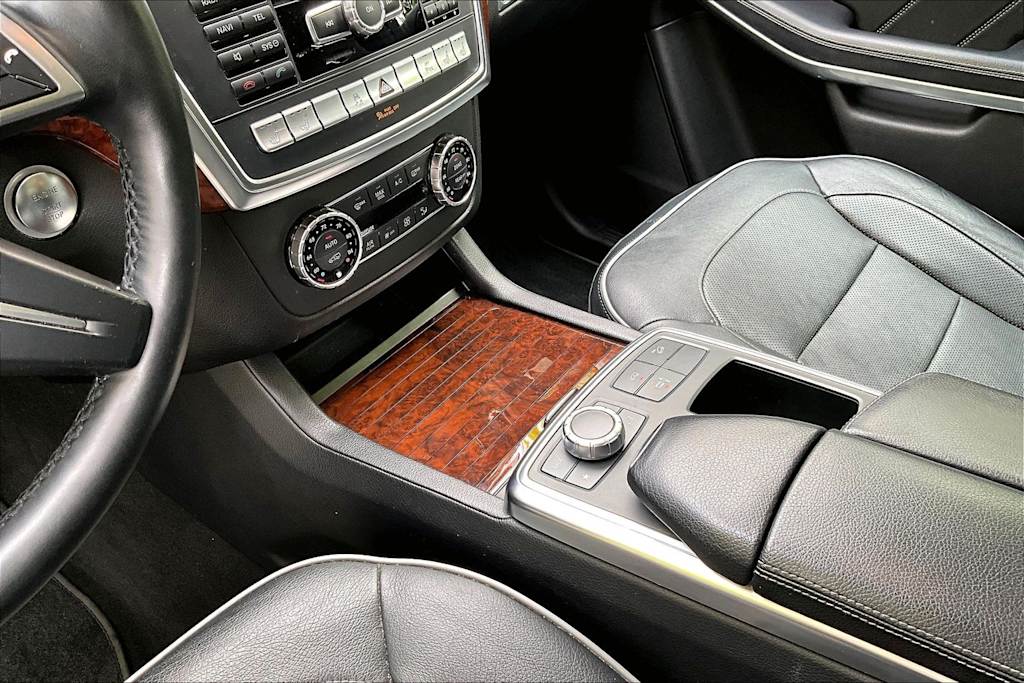 Thumbnail: 2014 Mercedes-Benz GL-Class - 17