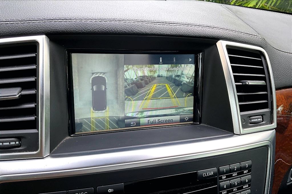 Thumbnail: 2014 Mercedes-Benz GL-Class - 26