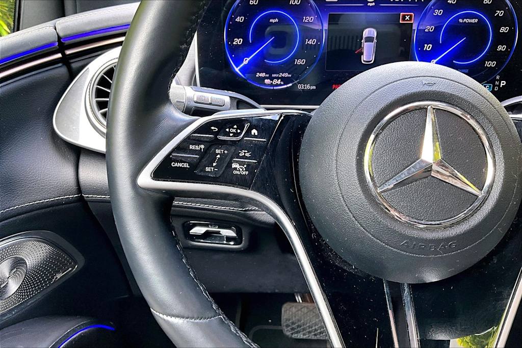 Thumbnail: 2023 Mercedes-Benz EQS - 25