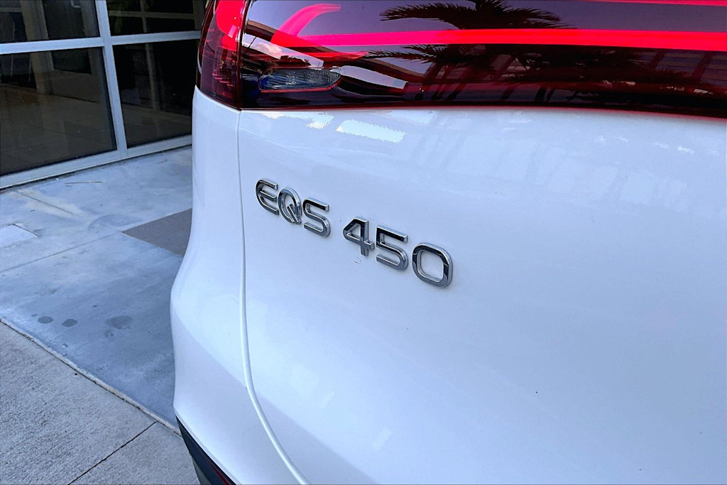 Thumbnail: 2024 Mercedes-Benz EQS - 7