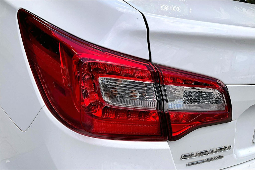 Thumbnail: 2017 Subaru Legacy - 32