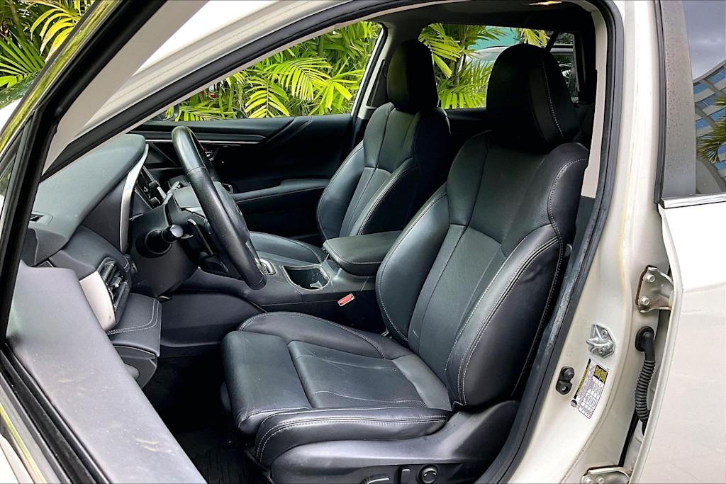 Thumbnail: 2022 Subaru Outback - 11