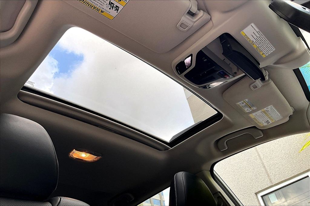 Thumbnail: 2022 Subaru Outback - 30
