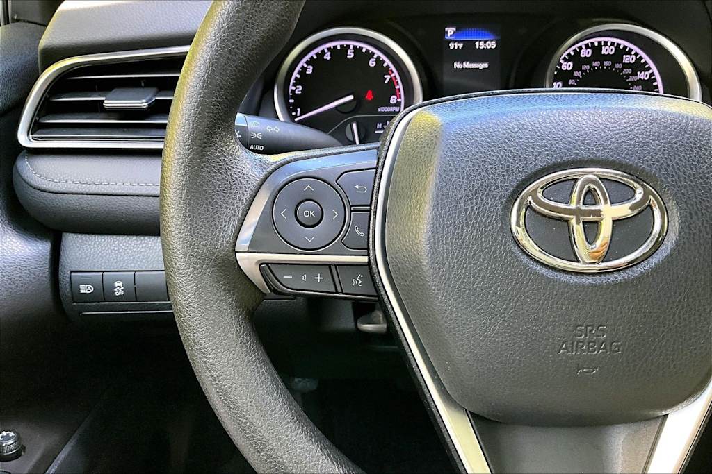 Thumbnail: 2022 Toyota Camry - 25