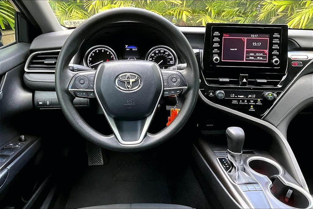 Thumbnail: 2022 Toyota Camry - 14