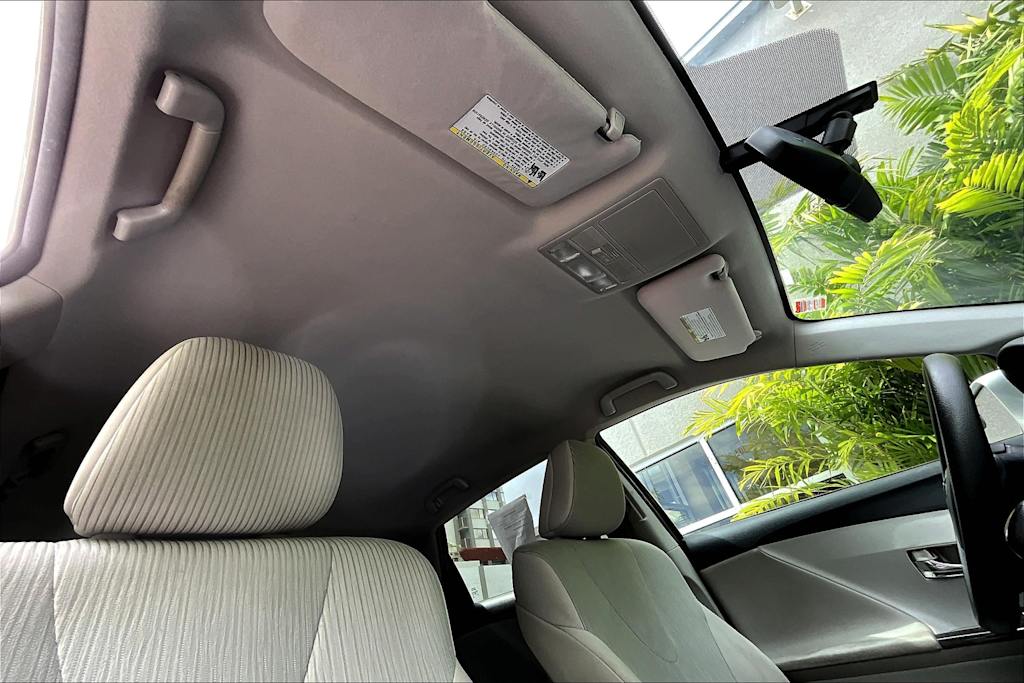 Thumbnail: 2014 Toyota Venza - 31