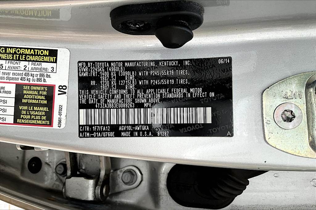 Thumbnail: 2014 Toyota Venza - 21