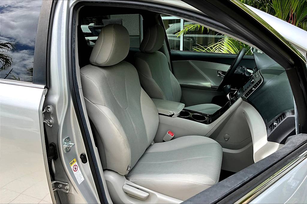 Thumbnail: 2014 Toyota Venza - 22