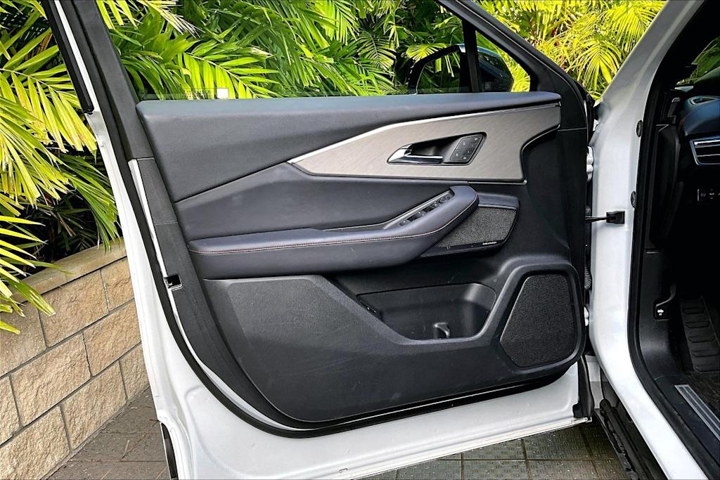 Thumbnail: 2024 Acura ZDX - 27