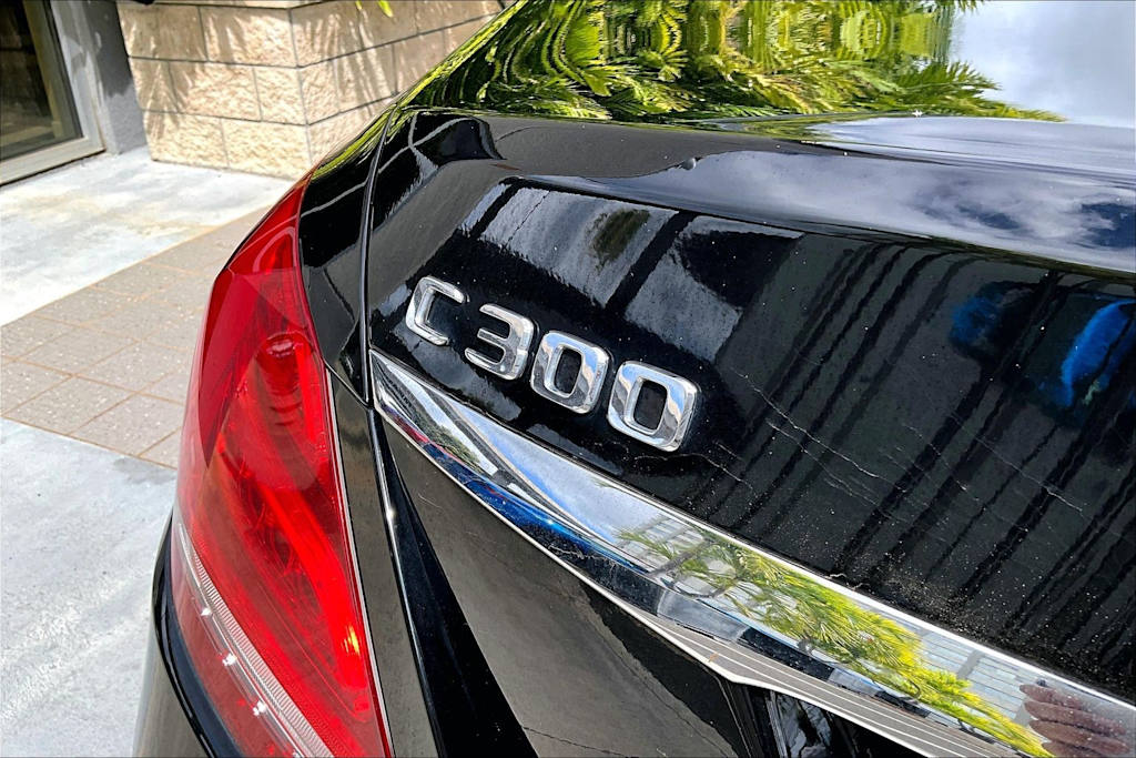 Thumbnail: 2017 Mercedes-Benz C-Class - 7