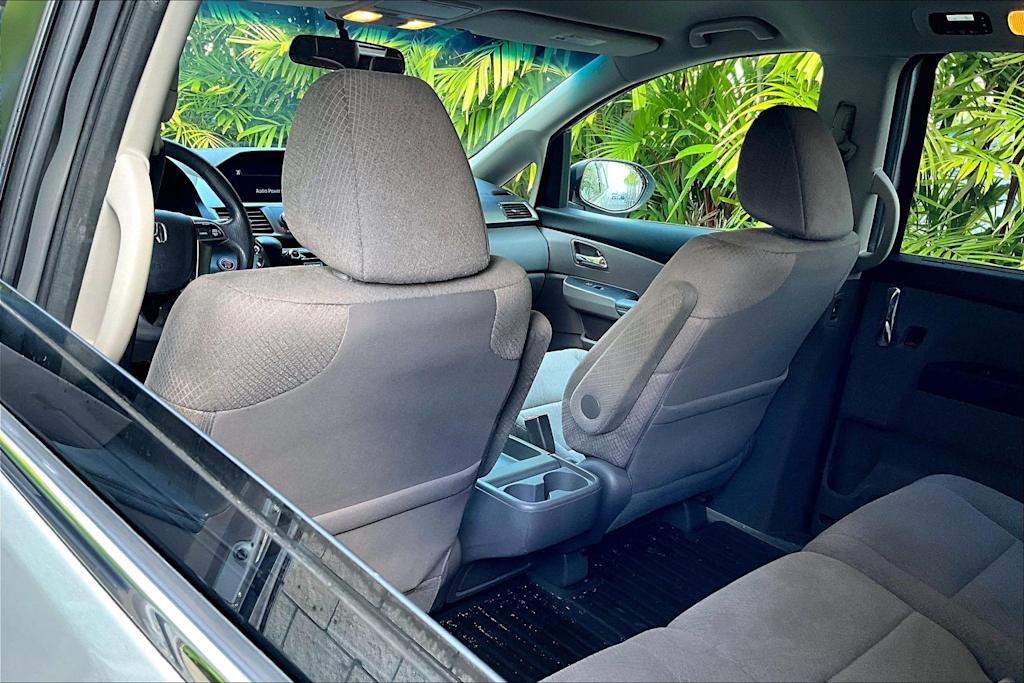 Thumbnail: 2014 Honda Odyssey - 13