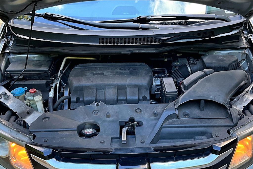 Thumbnail: 2014 Honda Odyssey - 9